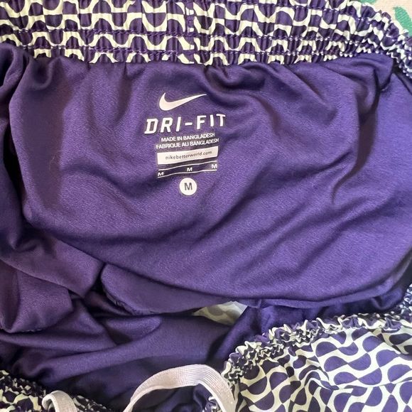 Nike Dri Fit Athletic Shorts Purple/Lime Green Shorts Size M - Picture 6 of 6